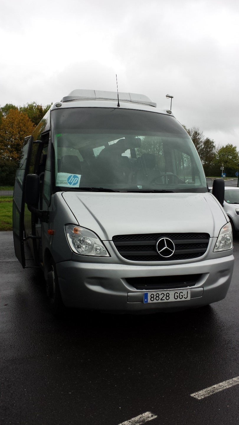 Reisebus Anbieter Fay-de-Bretagne: Mercedes