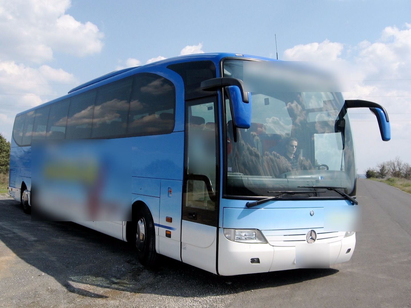 Reisebus Anbieter Largentière: Mercedes