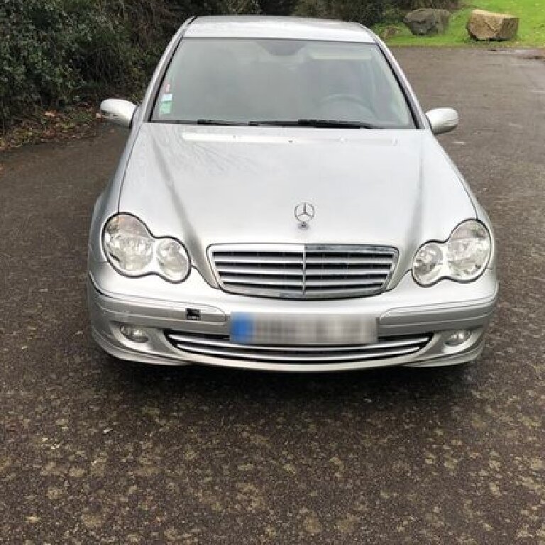 Taxi Rennes: Mercedes