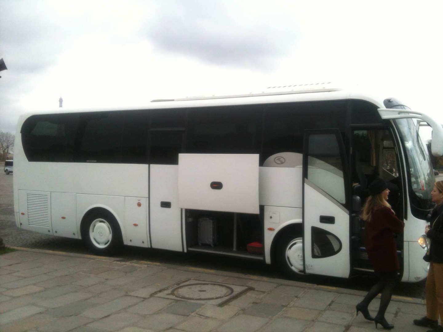 Reisebus Anbieter Noisy-le-Grand: King Long
