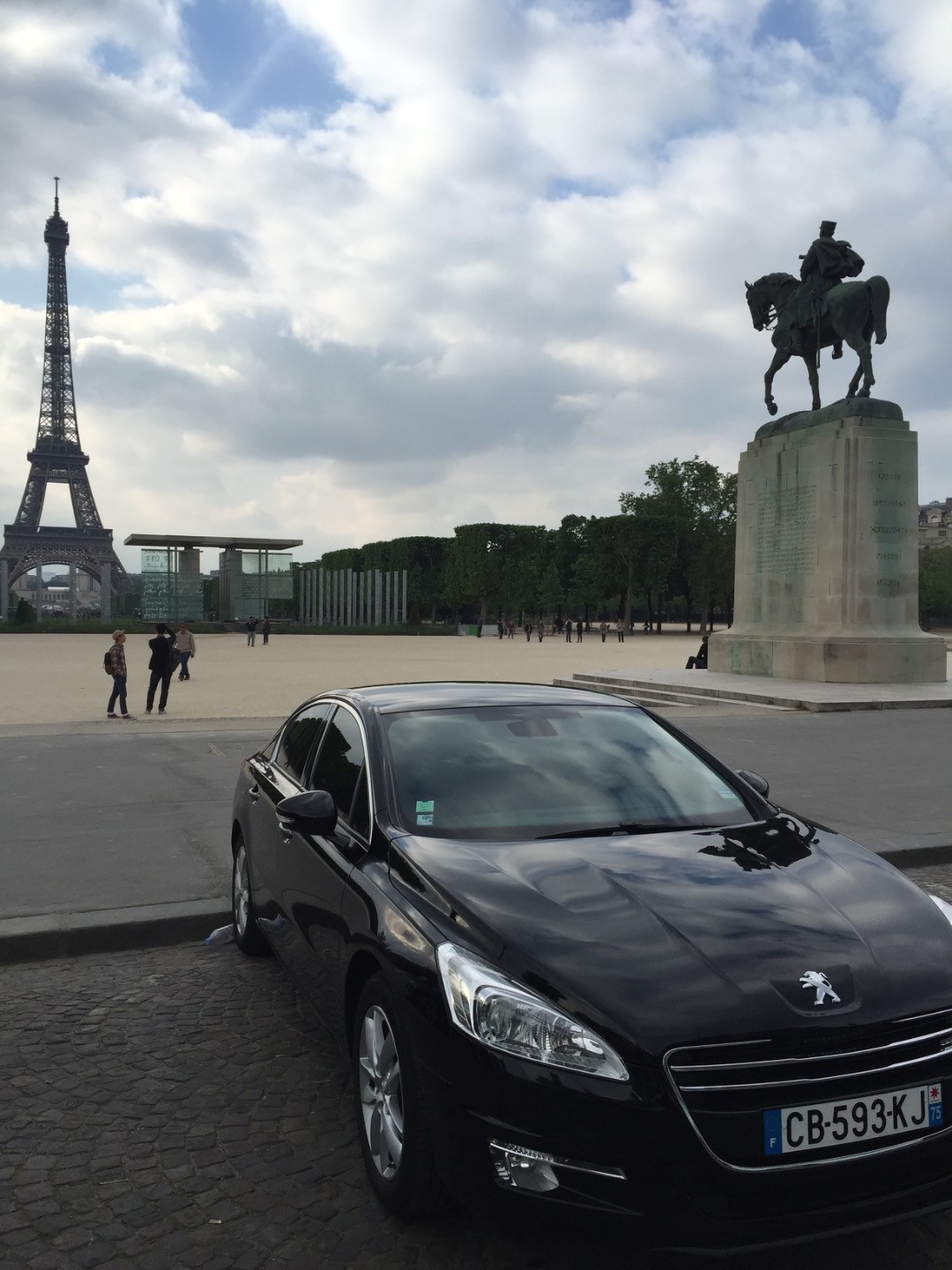 VTC Carrières-sous-Poissy: Peugeot