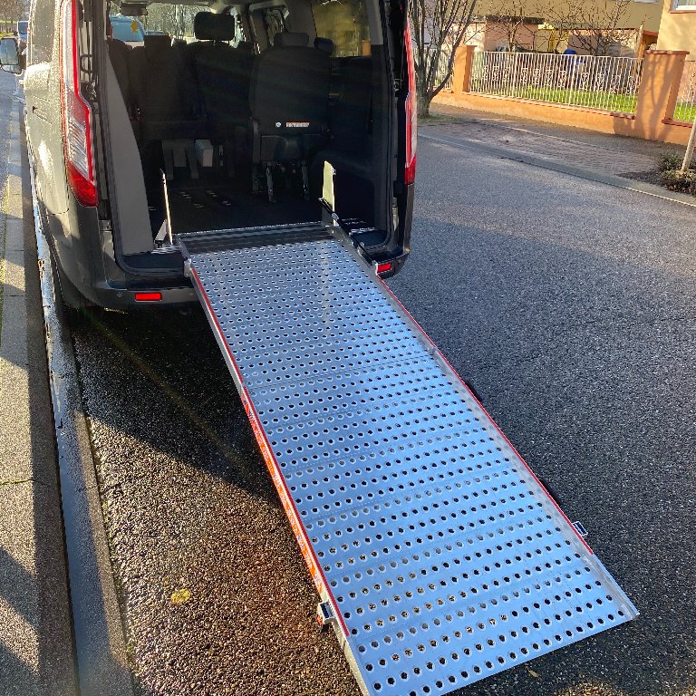 VTC Strasbourg: Ford