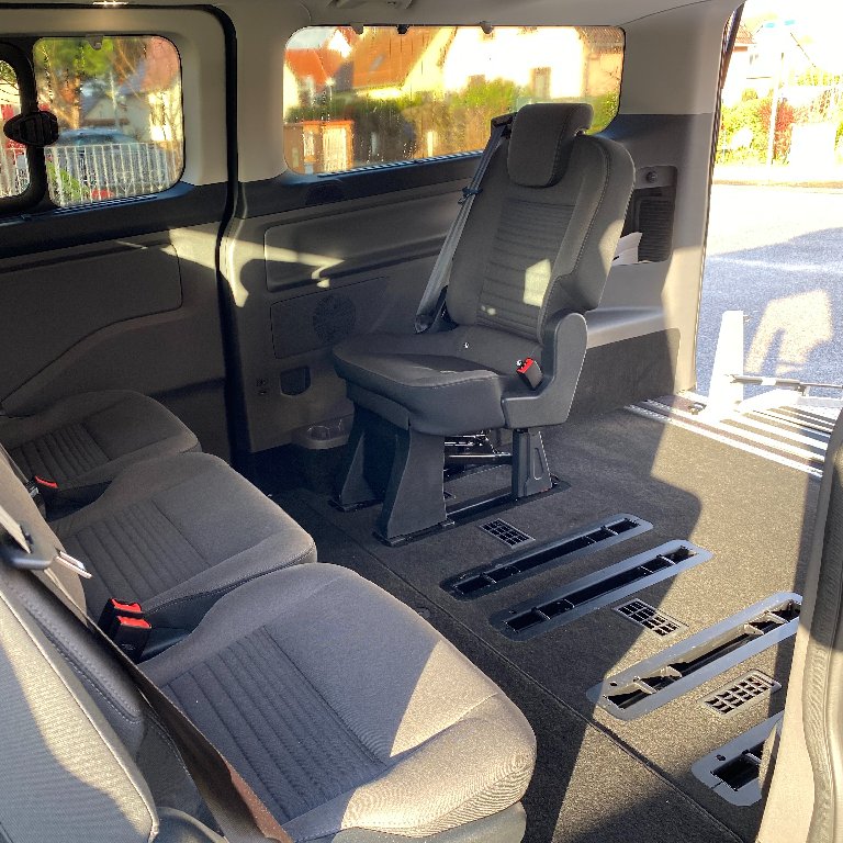 VTC Strasbourg: Ford