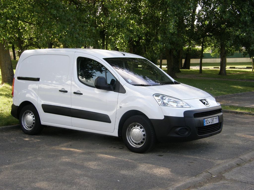 Taxi Croissy-Beaubourg: Peugeot