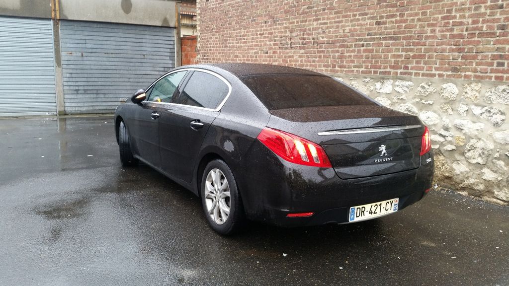 Mietwagen mit Fahrer Pontoise: Peugeot