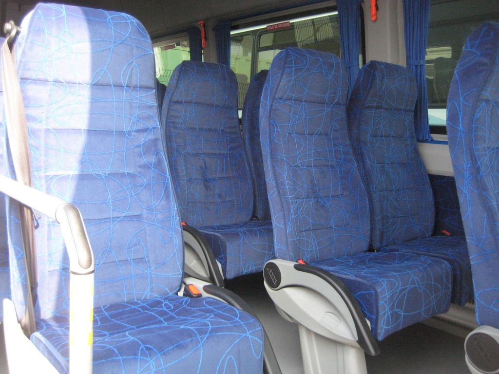 Reisebus Anbieter Paris: Mercedes