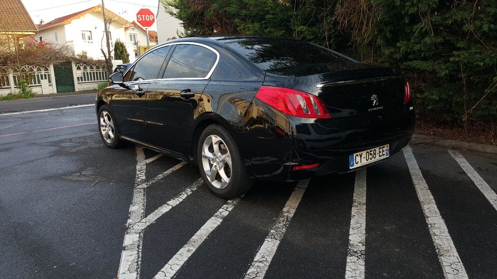 Mietwagen mit Fahrer Athis-Mons: Peugeot