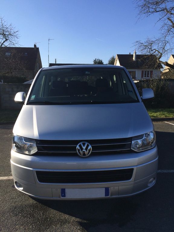 Mietwagen mit Fahrer Fontenay-le-Fleury: Volkswagen