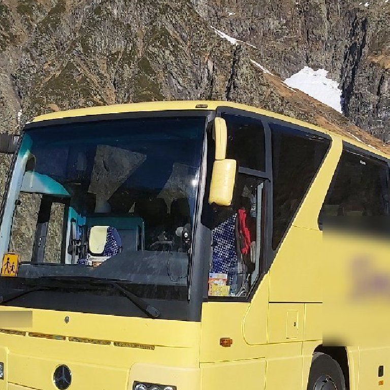 Autocariste Castillon-la-Bataille: Mercedes