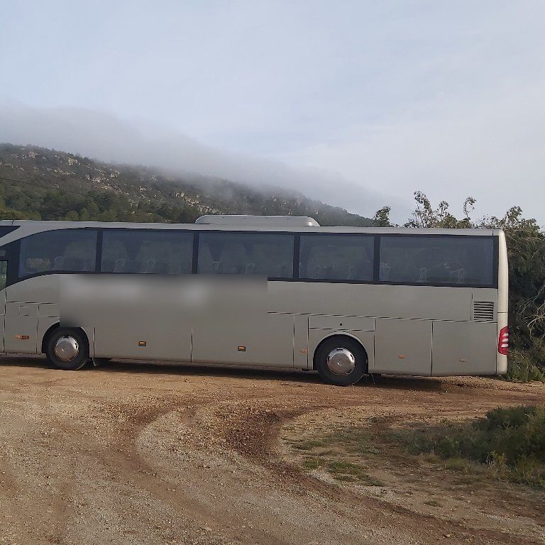Reisebus Anbieter Castillon-la-Bataille: Mercedes