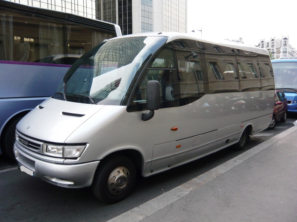 Operador de autocares Paris: Iveco