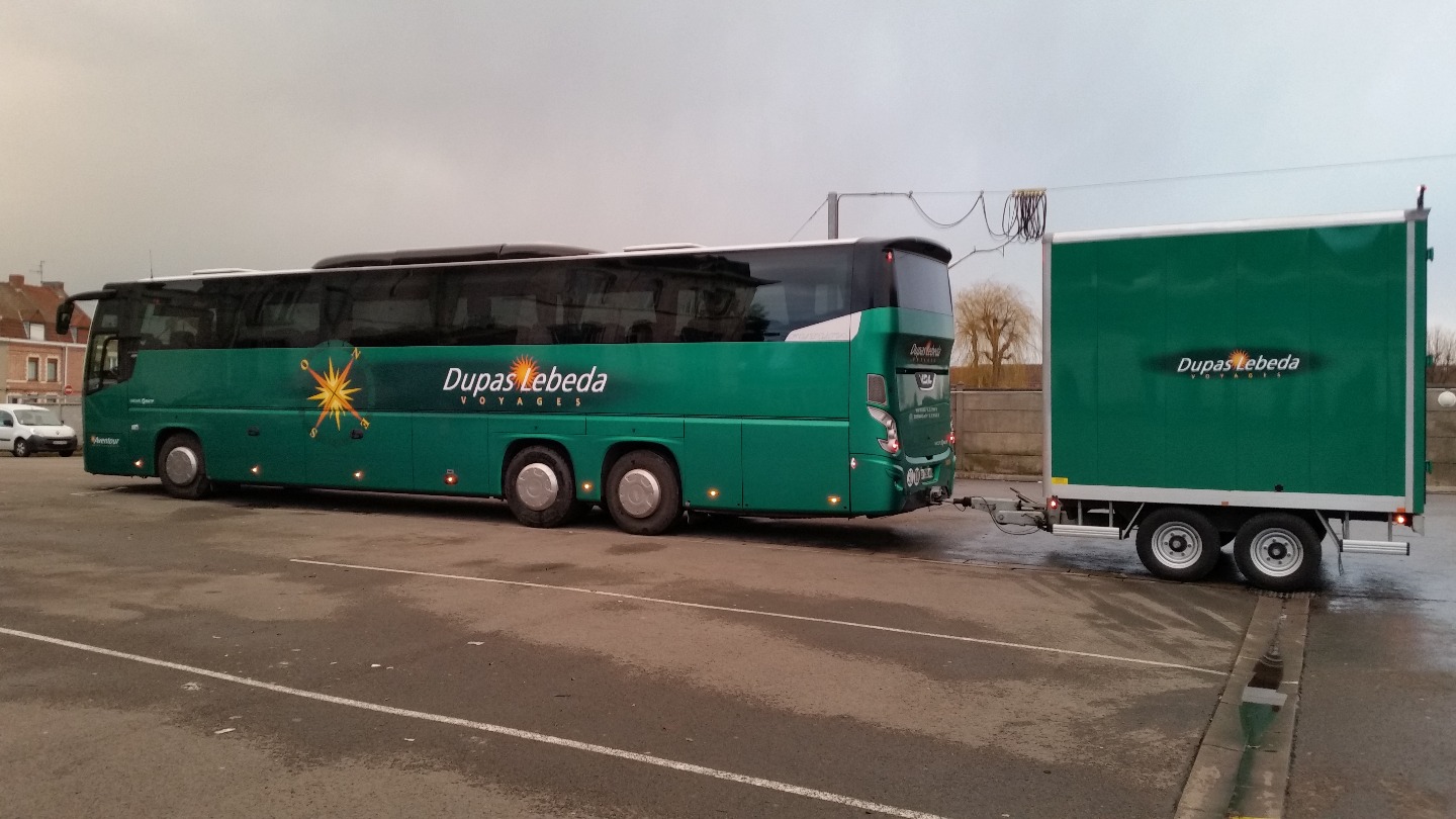 Coach provider Féchain: Bova