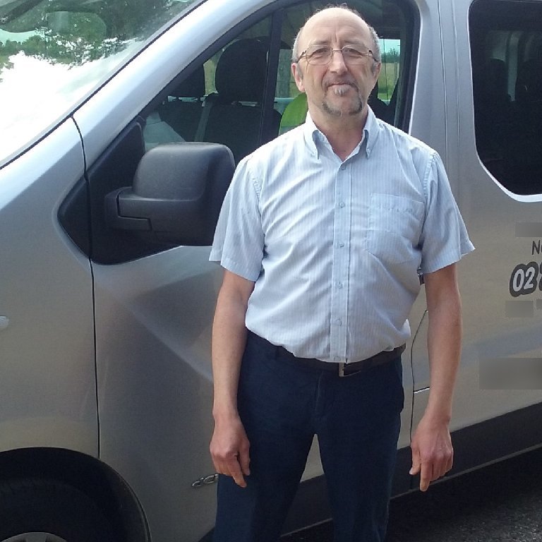 Taxi Notre-Dame-du-Hamel: Renault