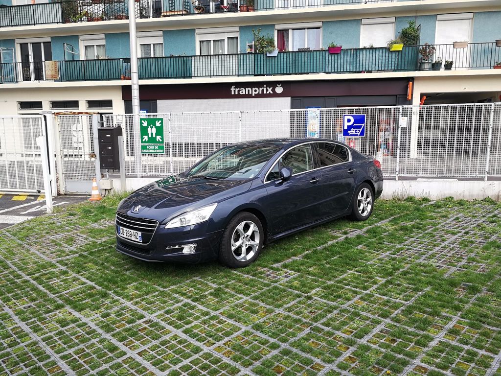 VTC Plaisir: Peugeot