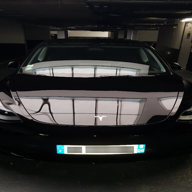 VTC La Farlède: Tesla