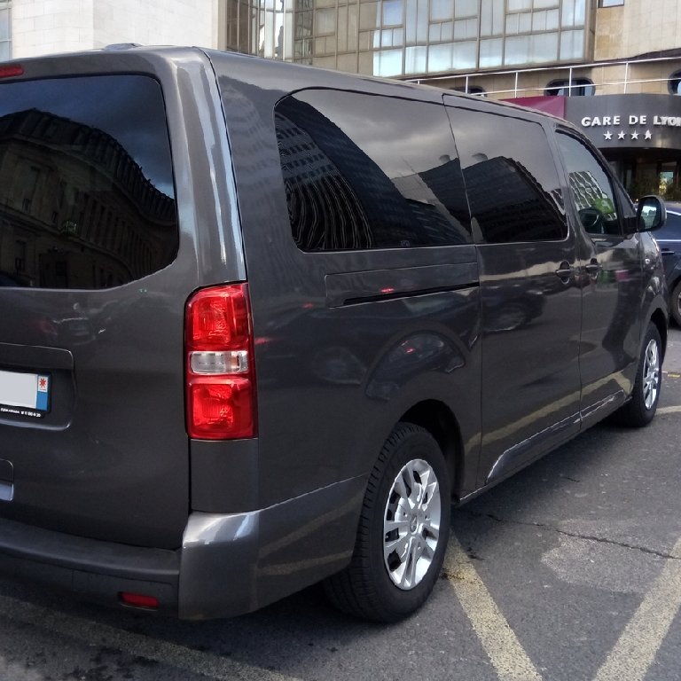 Taxi Paris: Peugeot