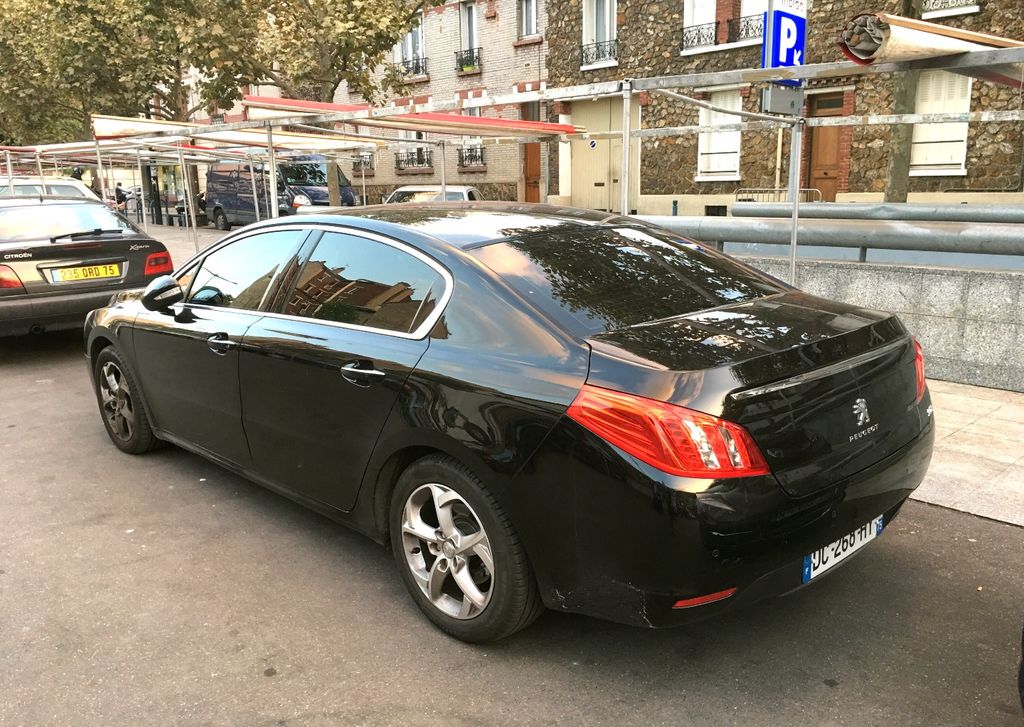 VTC Limeil-Brévannes: Peugeot