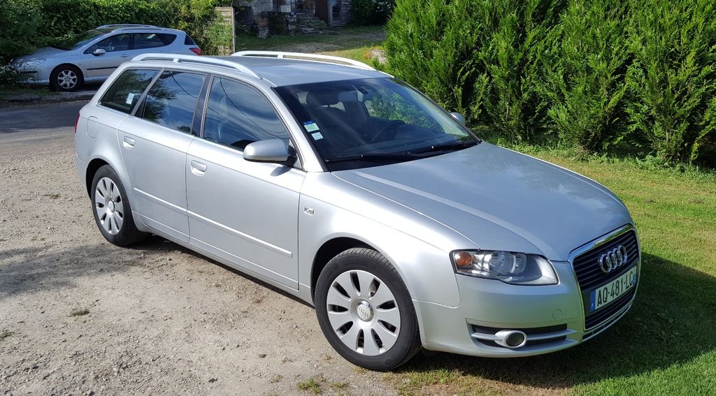 Taxi Neuvelle-lès-Cromary: Audi