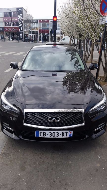 Mietwagen mit Fahrer Colombes: Infiniti