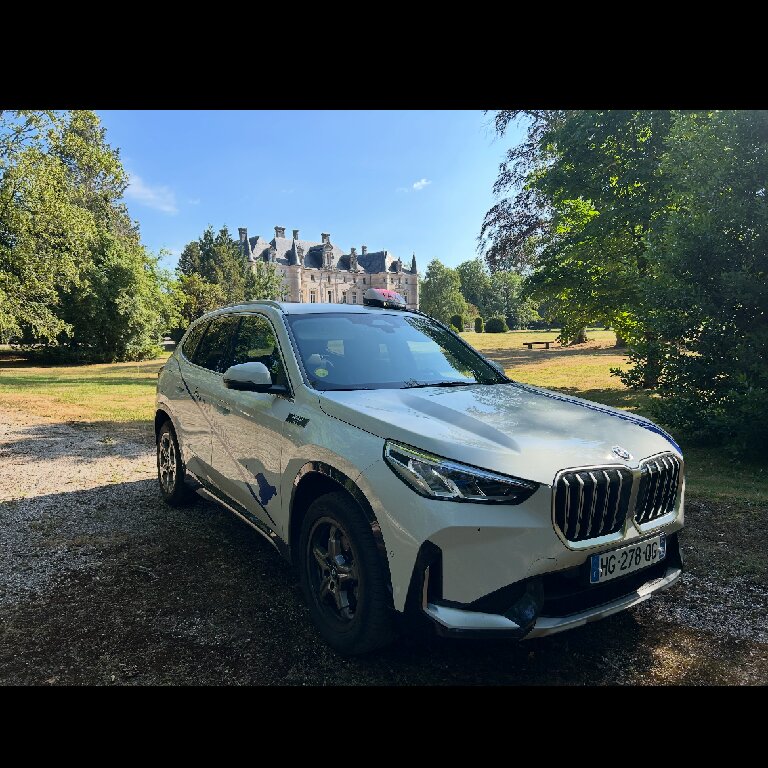 Taxi Ancemont: BMW
