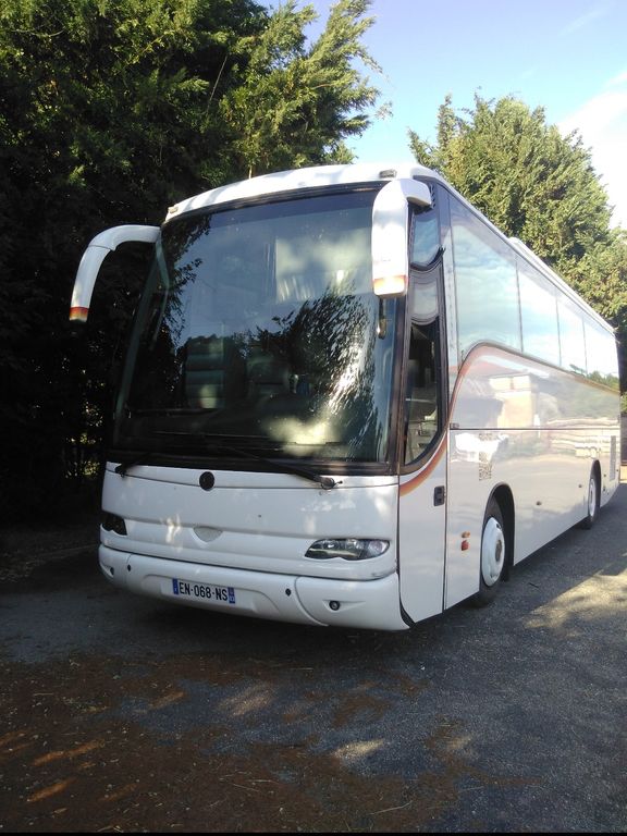 Reisebus Anbieter La Frette: MAN