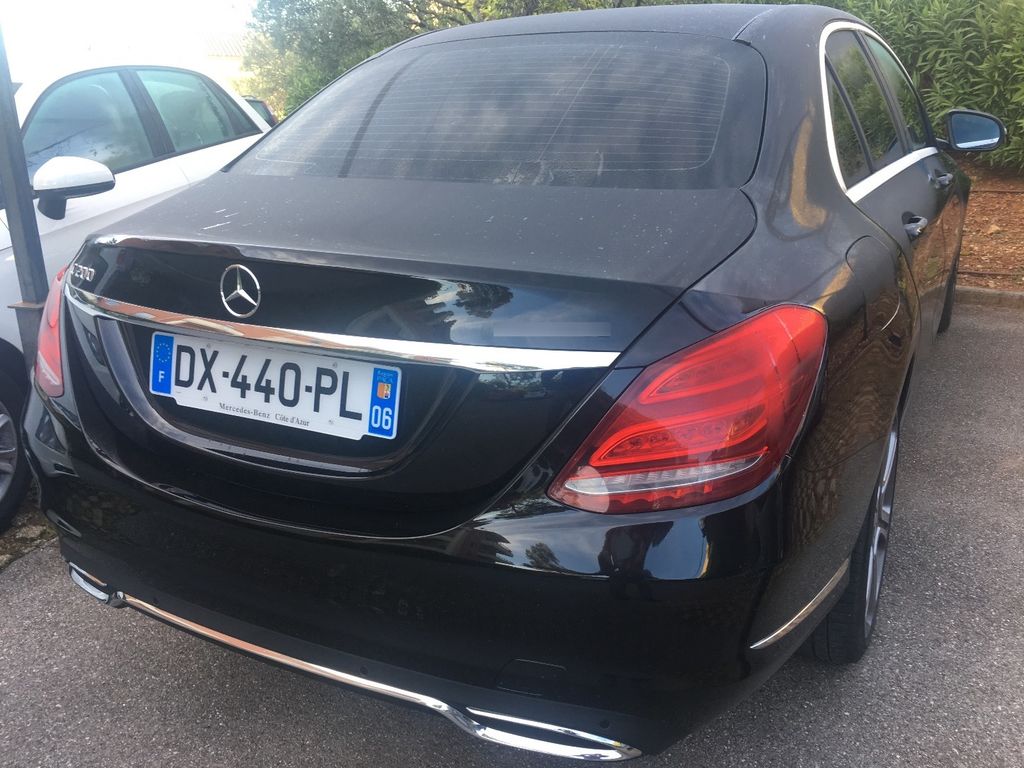 Mietwagen mit Fahrer Biot: Mercedes