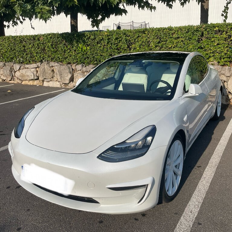 VTC Vence: Tesla
