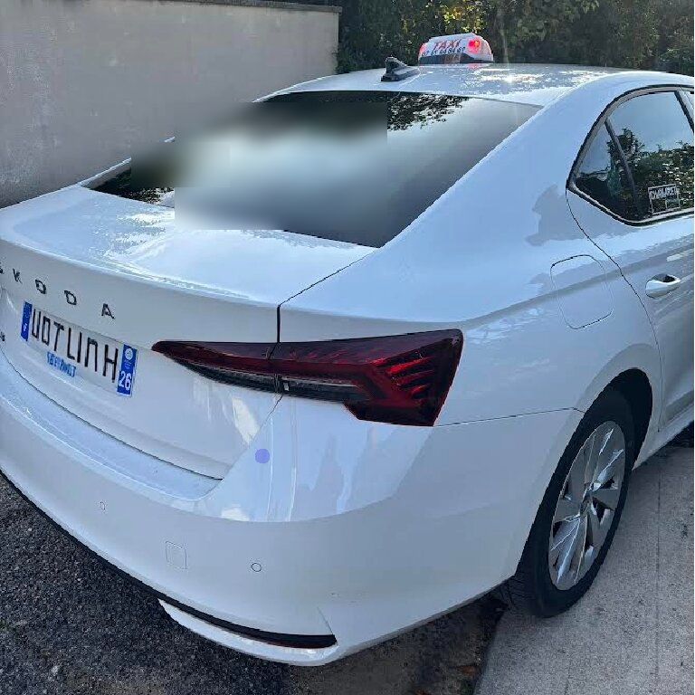 Taxi Valréas: Skoda