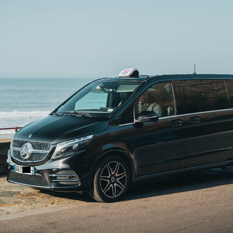 Mietwagen mit Fahrer Biarritz: Mercedes