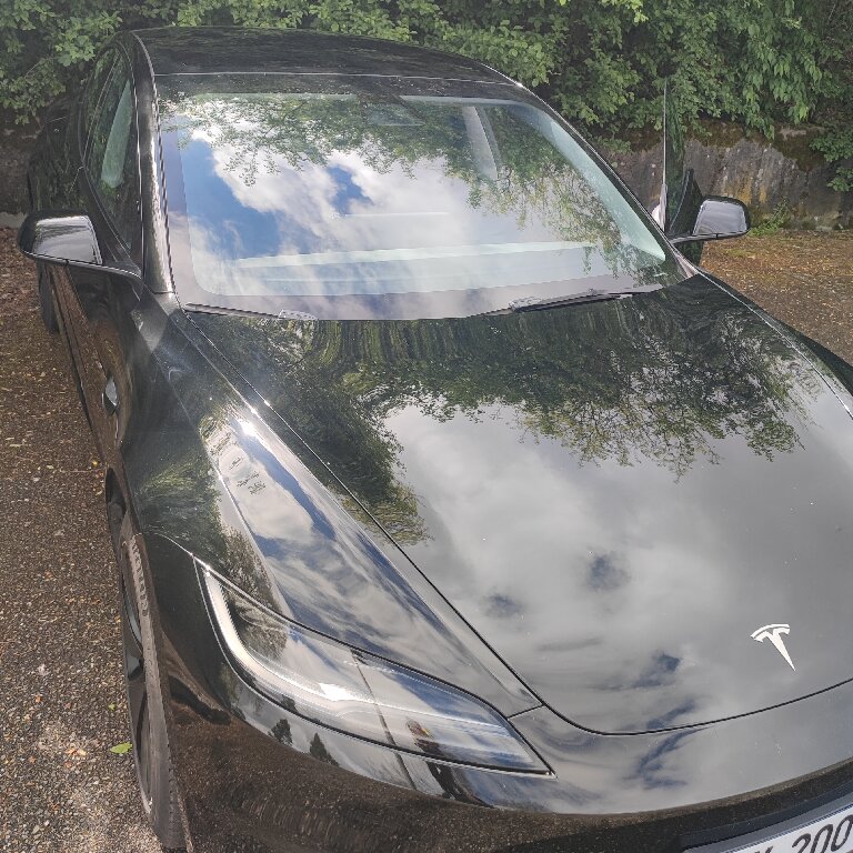 VTC Bron: Tesla