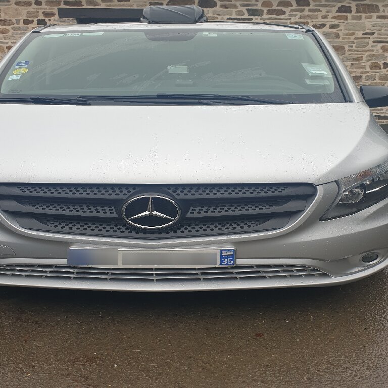 Taxi Balazé: Mercedes