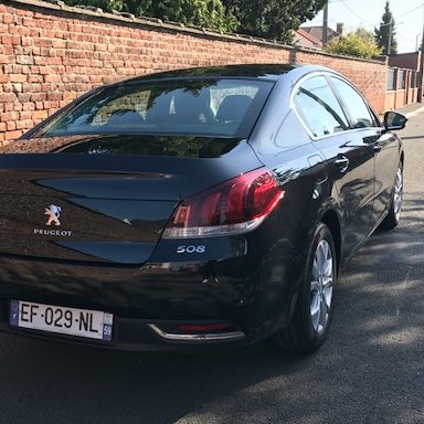 VTC Mons-en-Baroeul: Peugeot