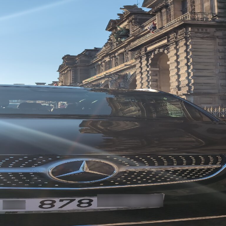 Mietwagen mit Fahrer Le Bourget: Mercedes