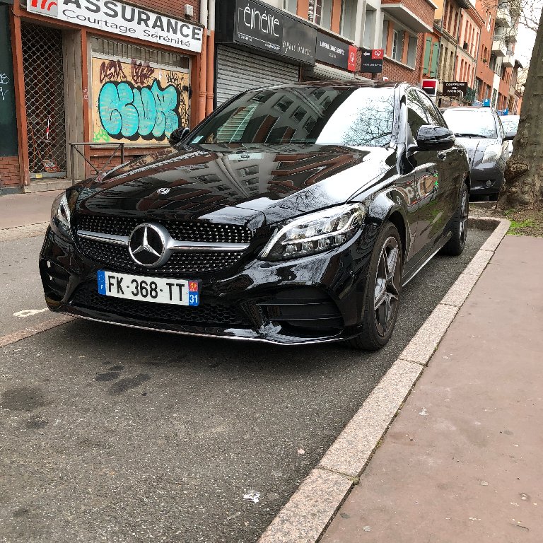 Mietwagen mit Fahrer Toulouse: Mercedes