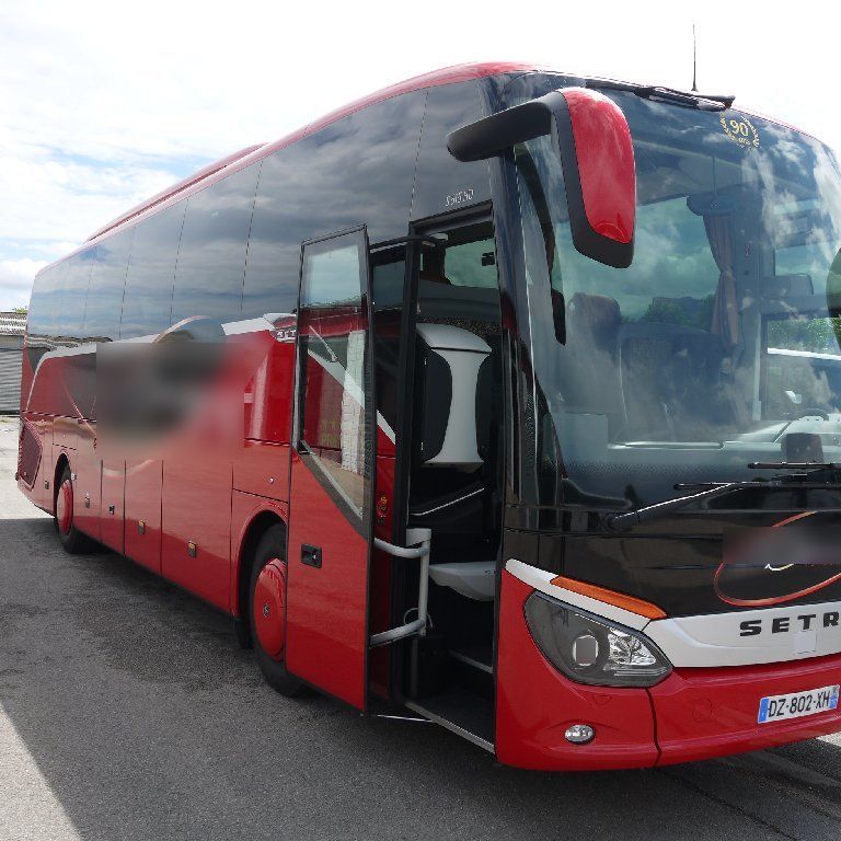 Autocariste Rouxmesnil-Bouteilles: Setra