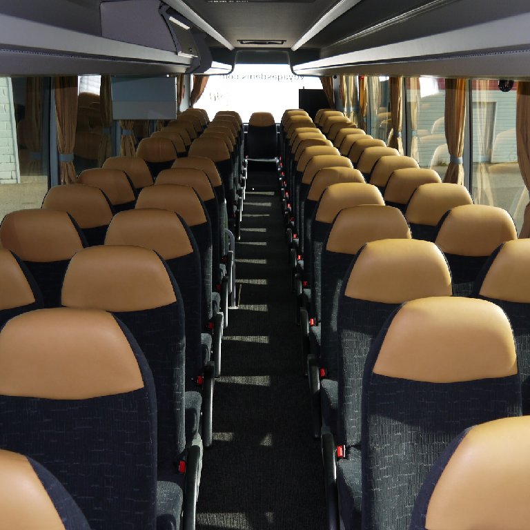 Reisebus Anbieter Rouxmesnil-Bouteilles: Van Hool