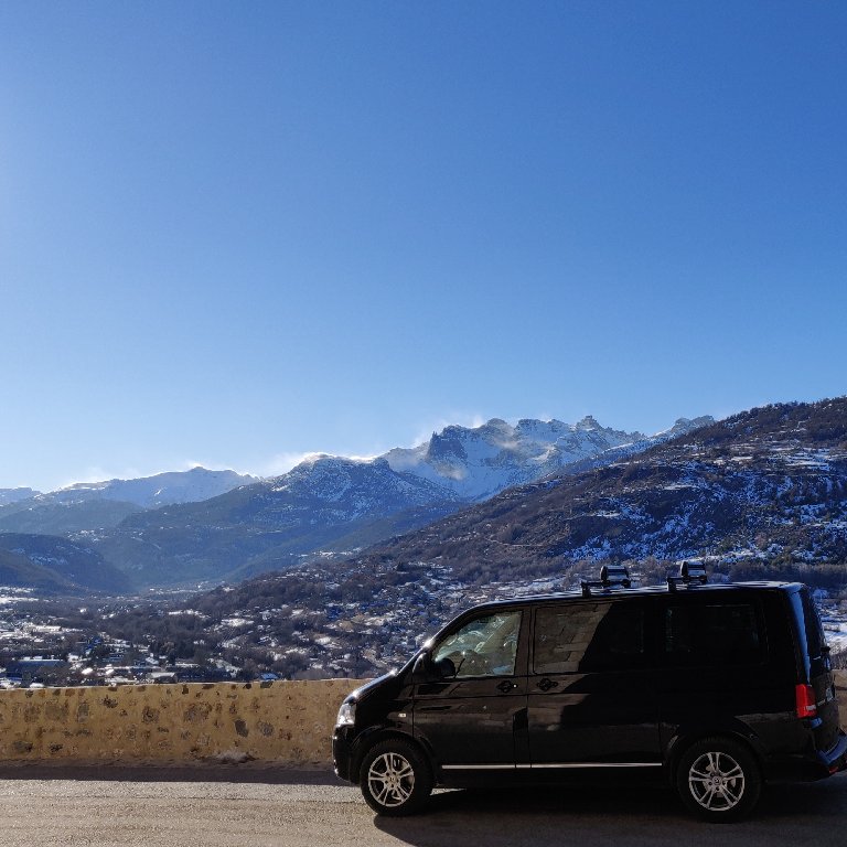 Mietwagen mit Fahrer Briançon: Volkswagen