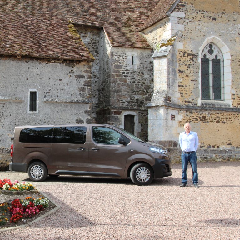 VTC Sainte-Colombe-sur-Loing: CitroÃ«n