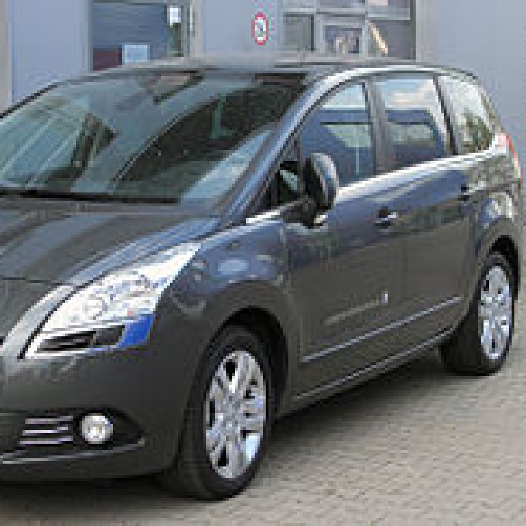 VTC Pantin: Peugeot