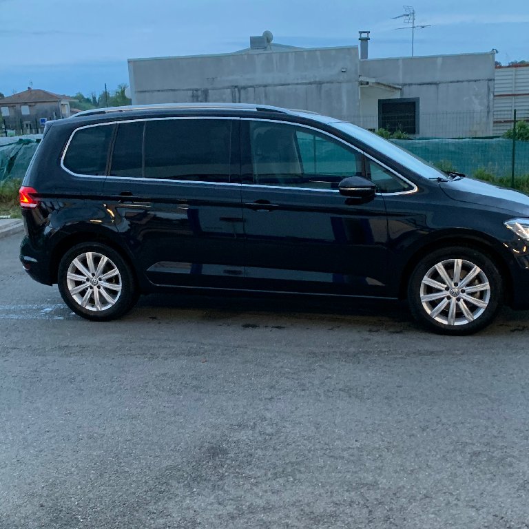 VTC Le Taillan-Médoc: Volkswagen