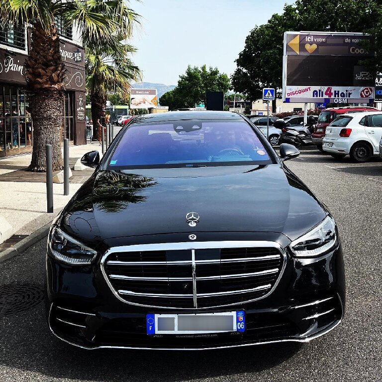 Mietwagen mit Fahrer Aubagne: Mercedes