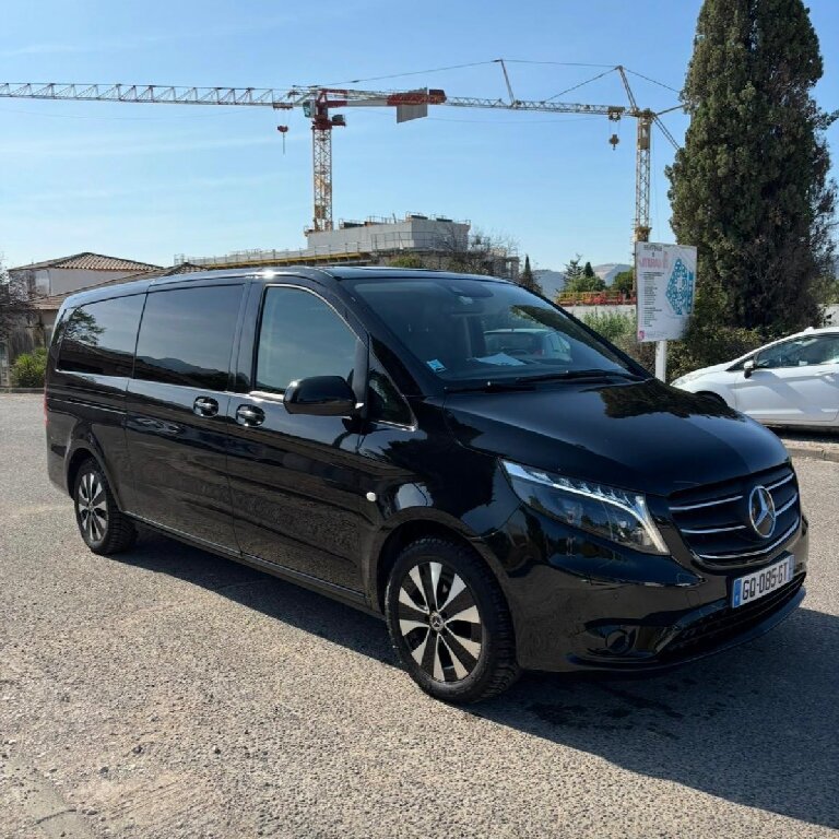 VTC Aubagne: Mercedes