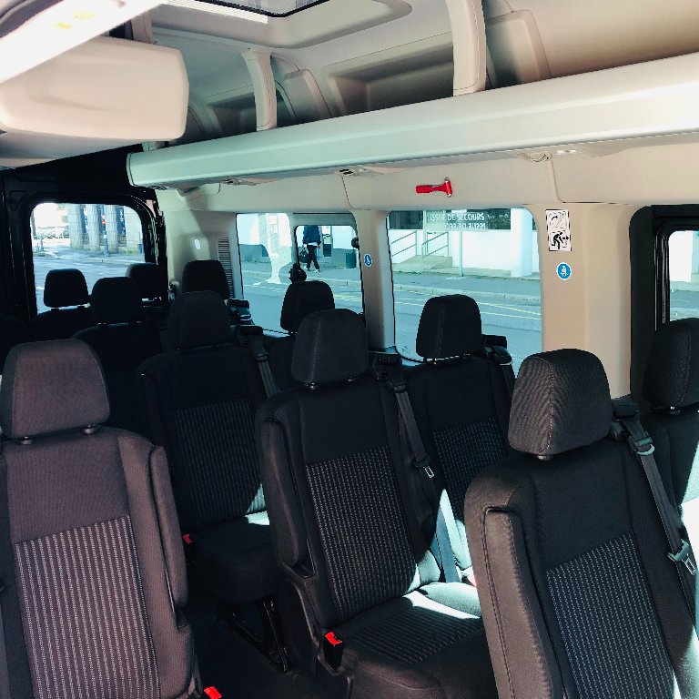 Reisebus Anbieter Rennes: Ford