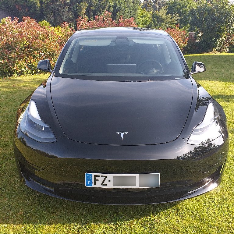 VTC Grainville-Langannerie: Tesla