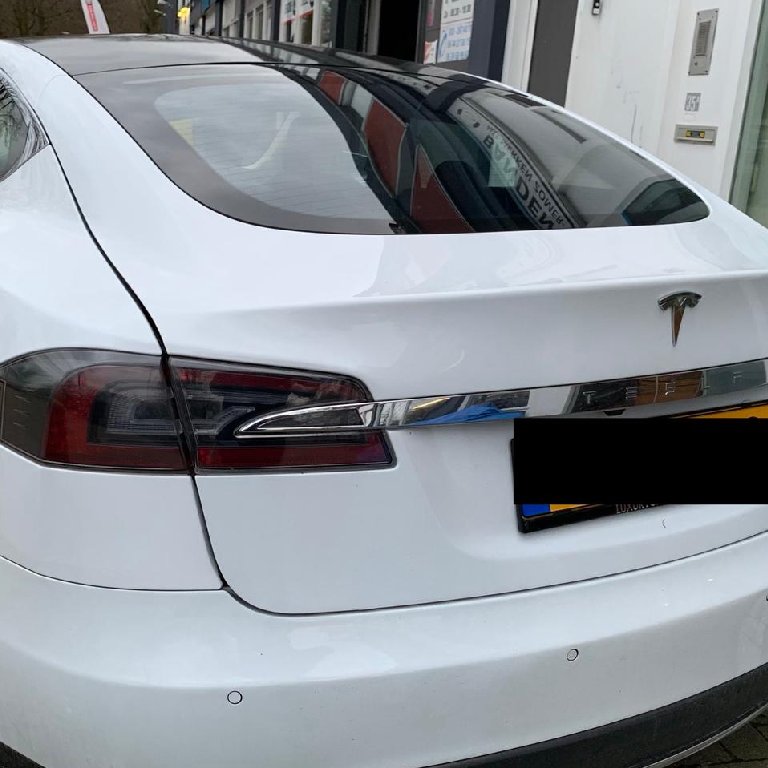 Personenvervoer Pessac: Tesla