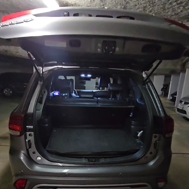 VTC Paris: Mitsubishi