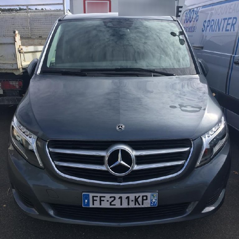 Mietwagen mit Fahrer Bagnolet: Mercedes