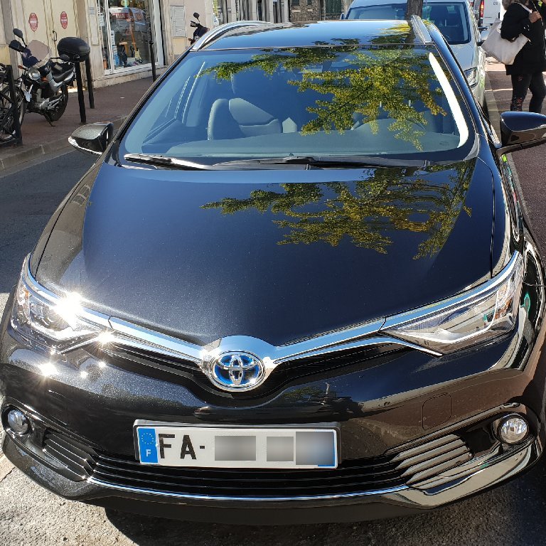 Mietwagen mit Fahrer Bagnolet: Toyota