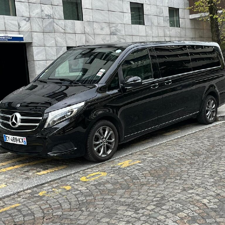 Mietwagen mit Fahrer Montrouge: Mercedes