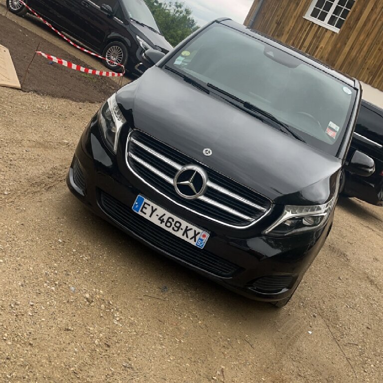 VTC Montrouge: Mercedes